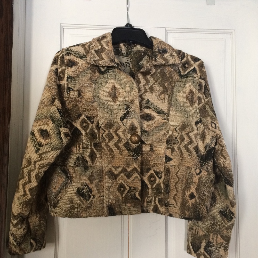 Beautiful Jump AU black and gold jacket